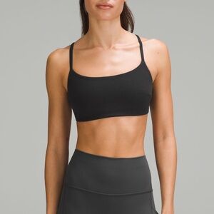 Wunder Train Strappy Sports Bra - 6, Legacy Green